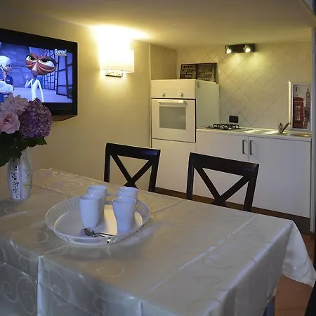 Gemelli Holidays Apartment *
